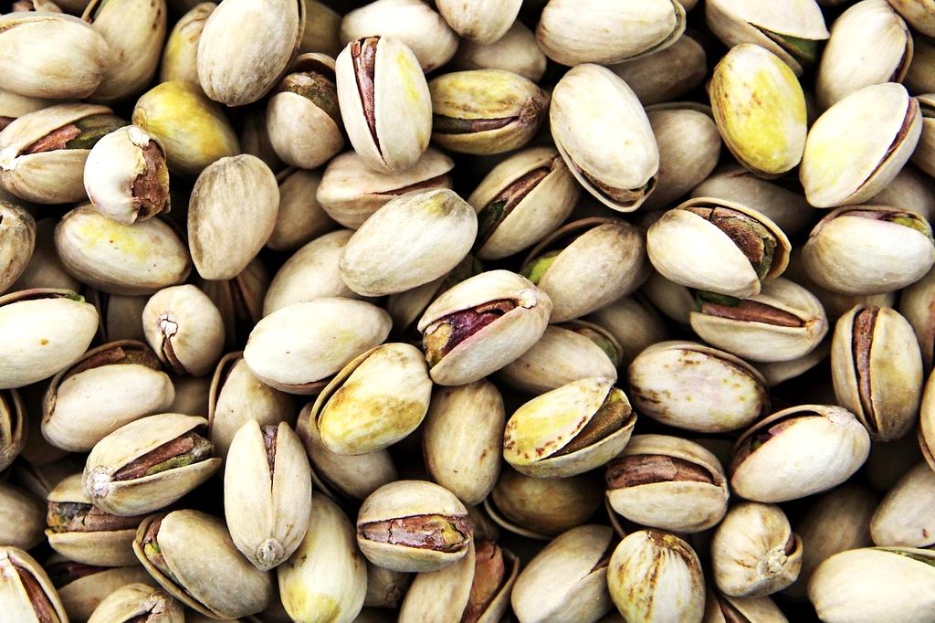 Infographic illustrating kernel modules and system calls